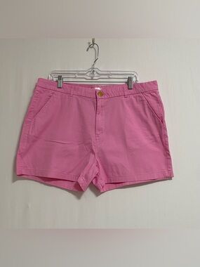 Classic Mid-Rise Pink Cotton Bermuda Shorts
